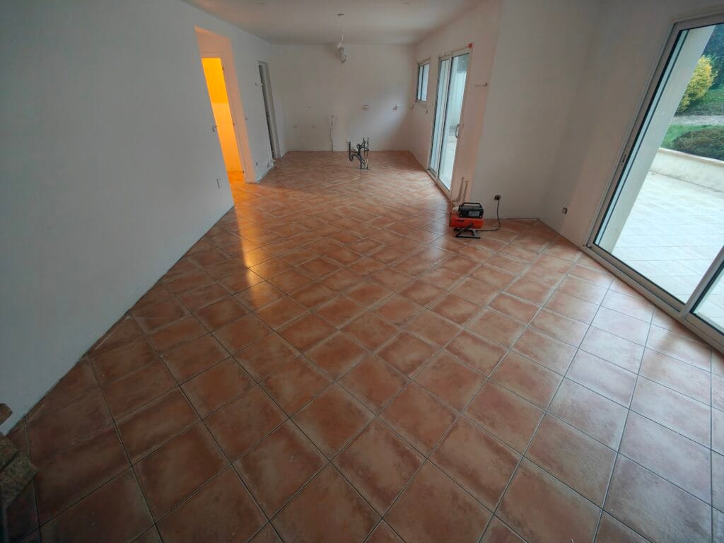 Carrelage imitation bois grès cérame coopérative artipole mcs morbihan chauffage sanitaire colle joint ardex vpi parex lanko sika fixateur fournisseur professionnel chantier Grand-champ