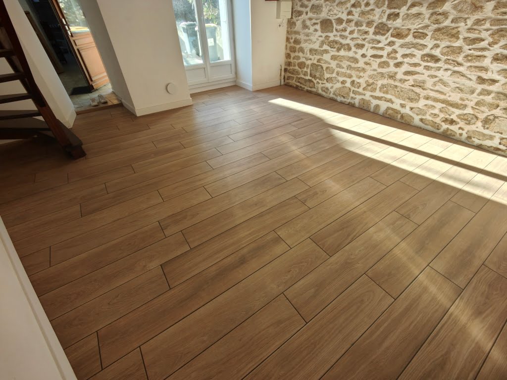 baud artipole mcs cab rénovation carrelage faïence maison couleur artisan salle d’eau bain création douche à l’italienne grand format chantier nostang hennebont kervignac camors locmiquélic