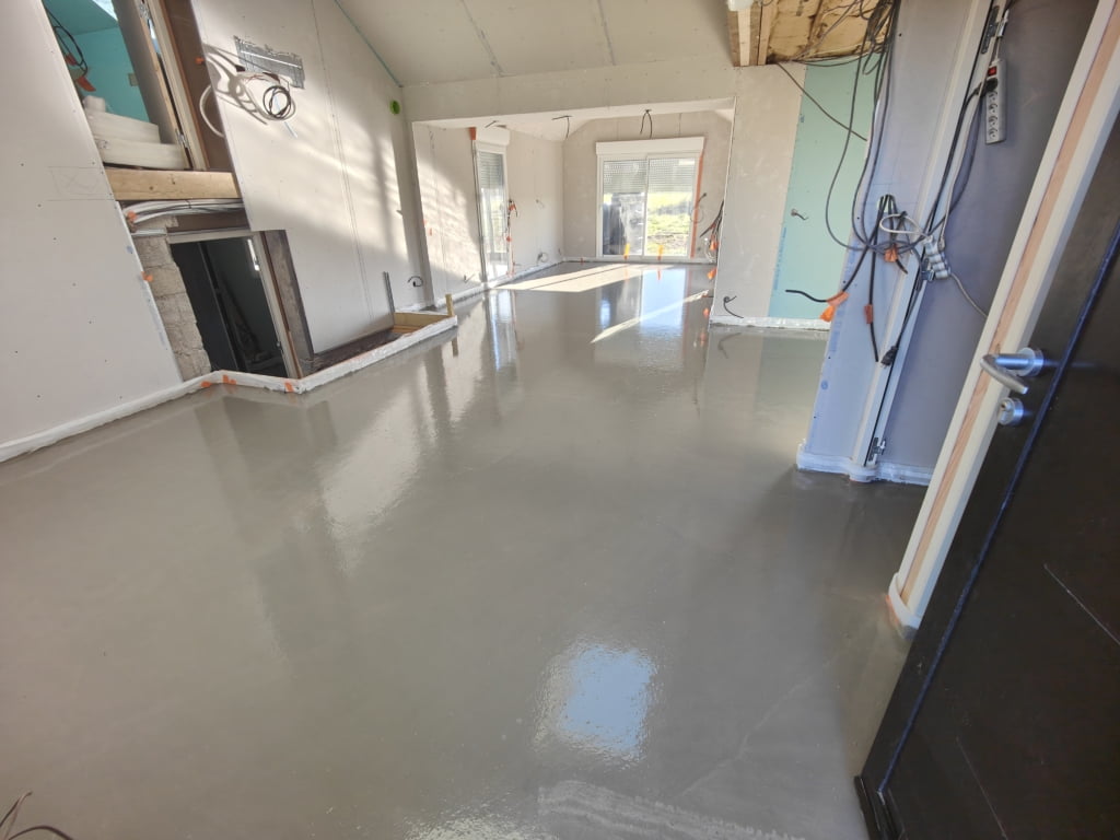 chape liquide fluide traditionnelle pompe à chape bostik lafarge (2) guénin plumelin languidic